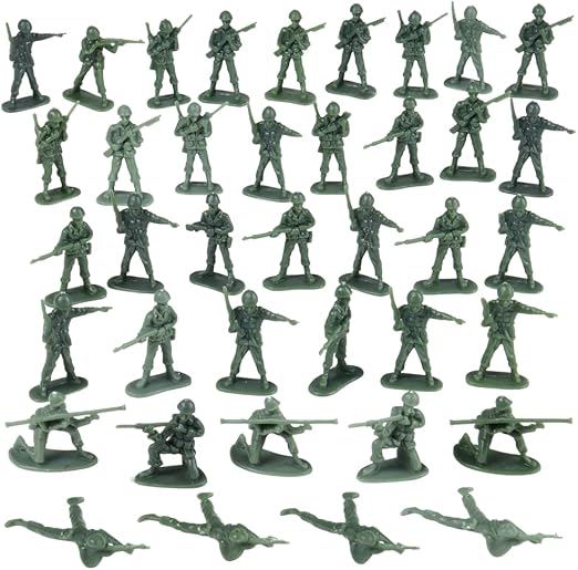 "U.S. Toy 36-Piece Green Army Men Set"