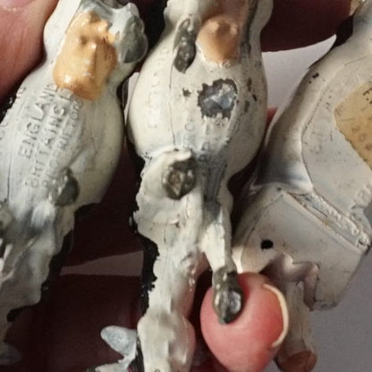 Britains Holstein Dairy Cows Heifers Farm Figure Set